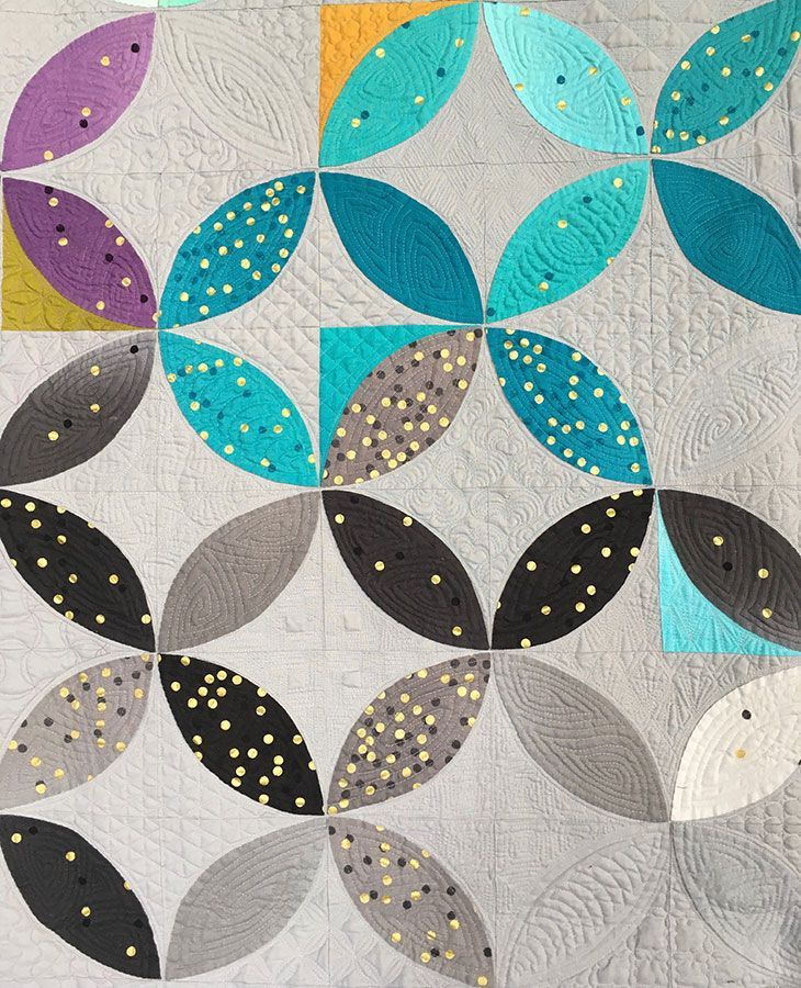 Alternative Grids quilt detail